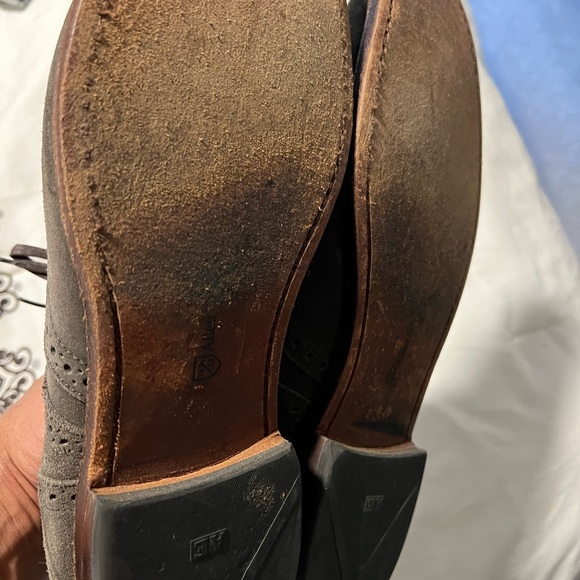 Allen Edmonds Gray Suede Wingtip Oxford Shoes, Sz. 12 3E (extra wide) - Picture 4 of 6